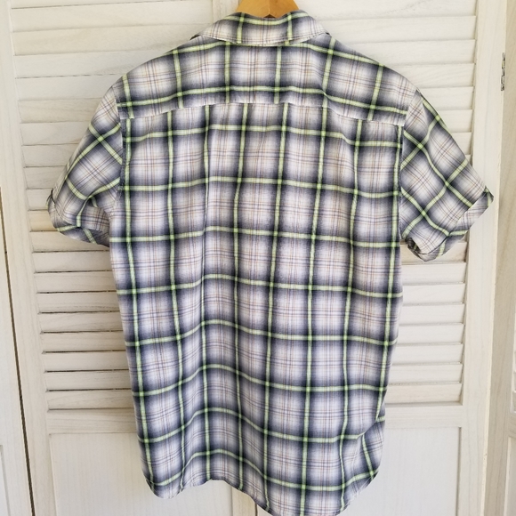 American Eagle Plaid Short Sleeve Shirt Large - Picture 2 of 9